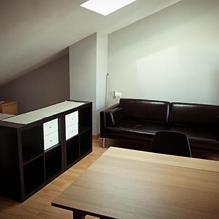 Apartamentos San Pablo Malaga Bilik gambar